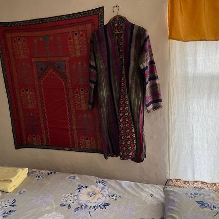 Tasmin Mexr Hostel Samarkand Exterior photo