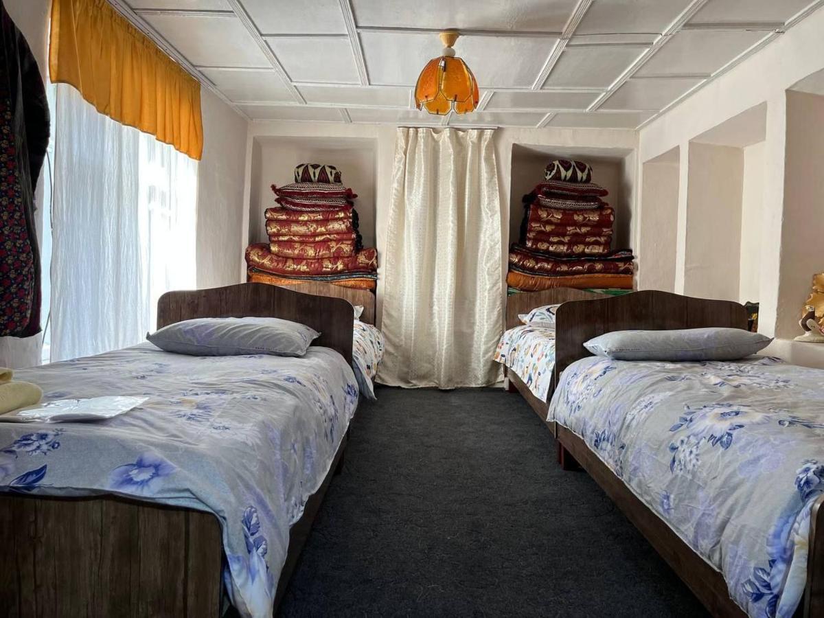 Tasmin Mexr Hostel Samarkand Exterior photo